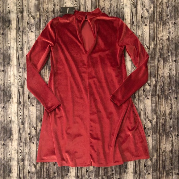 Forever 21 Dresses & Skirts - 🆕 Forever 21 Velvet Shift Dress